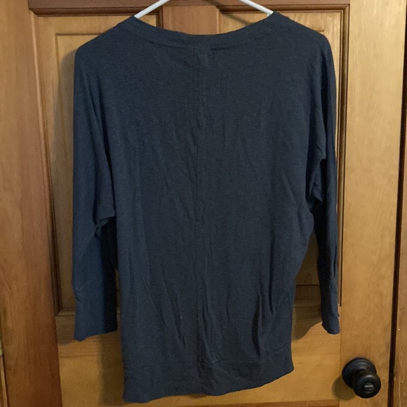 5️⃣ for 2️⃣5️⃣ | Mercer & Madison | Top | M - Picture 3 of 8